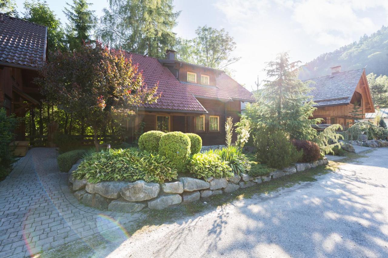 Das Dorf In Der Stadt 슈라드밍 외부 사진