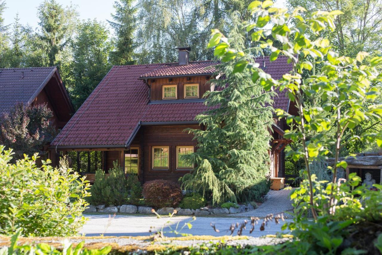 Das Dorf In Der Stadt 슈라드밍 외부 사진